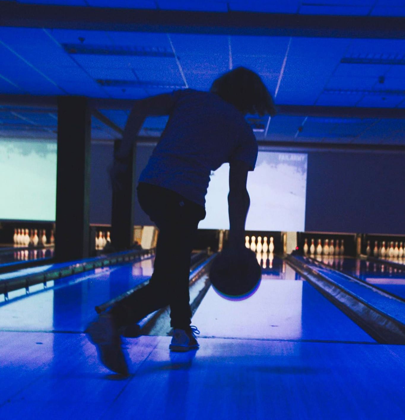 teenager-bowling.jpg sommerbowling