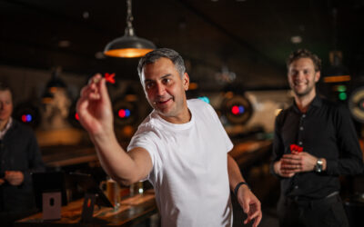 Lucky Dart på Lucky Bowl – den perfekte sosiale aktiviteten for vennegjengen