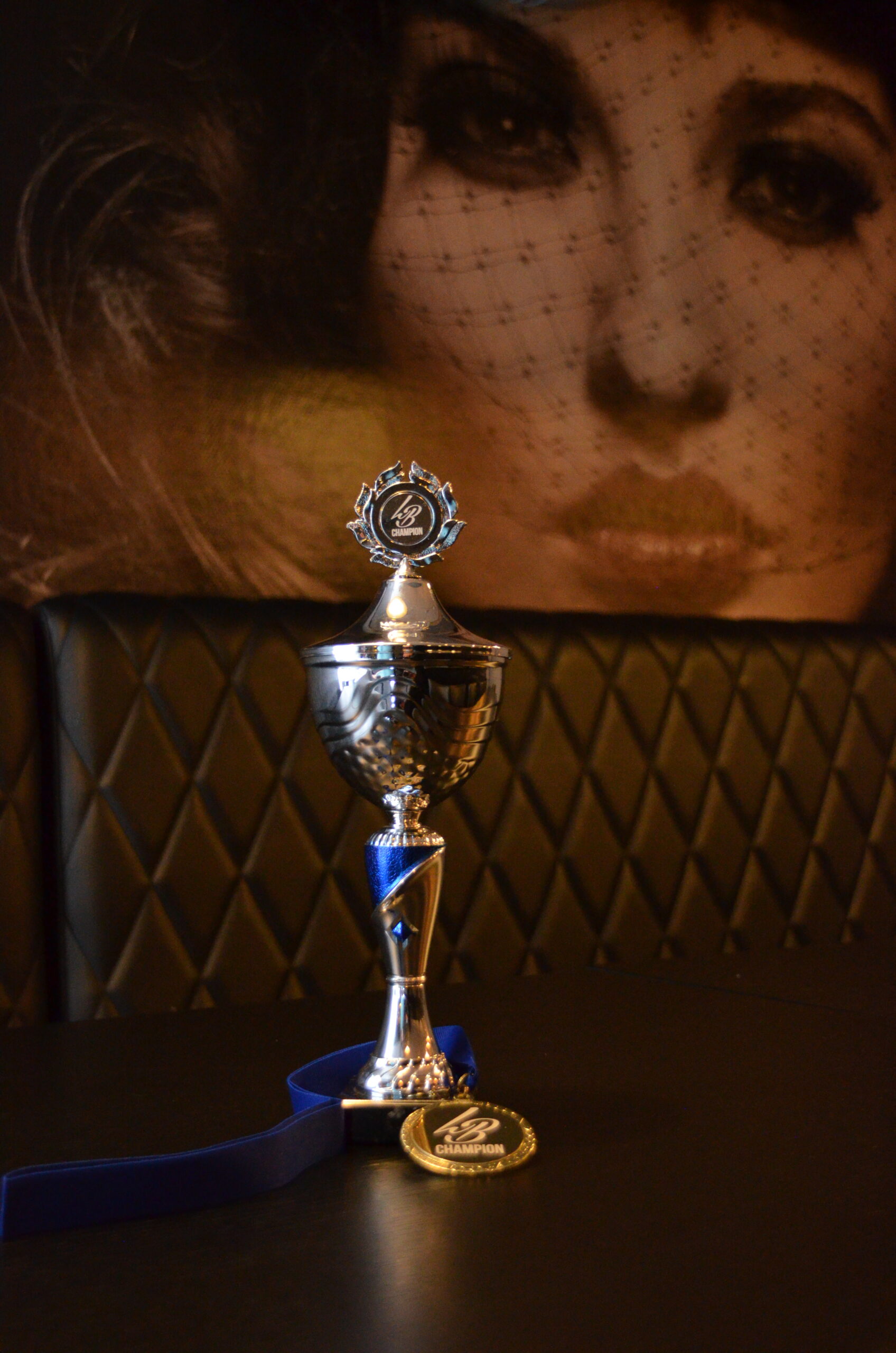 pokaler og medaljer fra Lucky Bowl